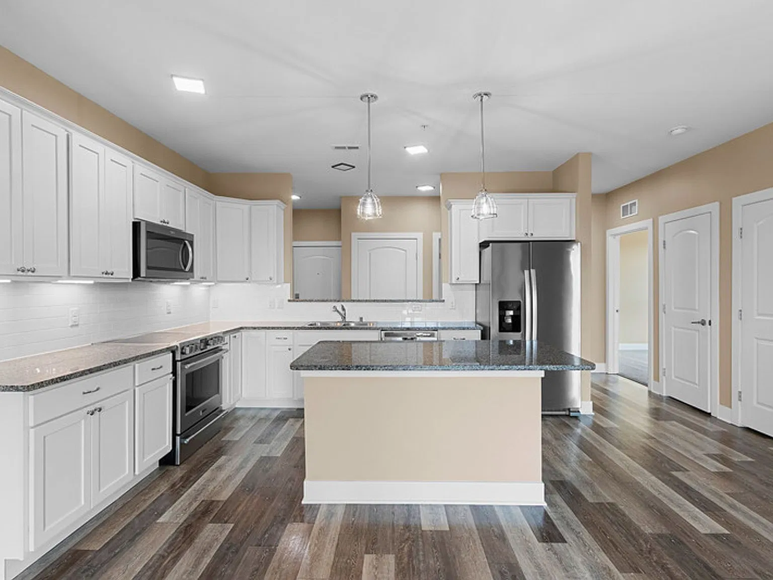 The Apartments at Riverlife — Photo 3