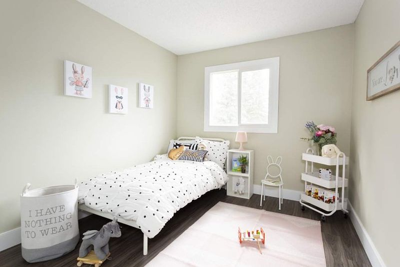 Calgary Townhouse for rent - 3 Bedrooms — photo 4