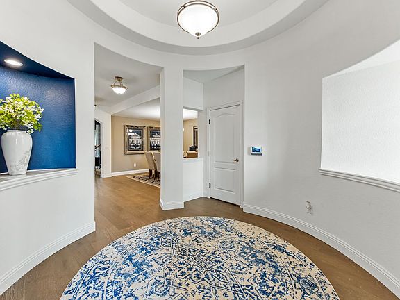 Carolina III Rotunda Foyer