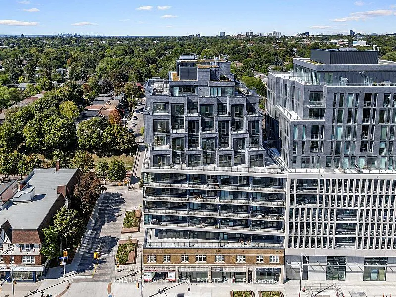 8 Manor Rd W #Penthouse 1 photo 1