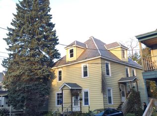12 Isham St, Burlington, VT 05401