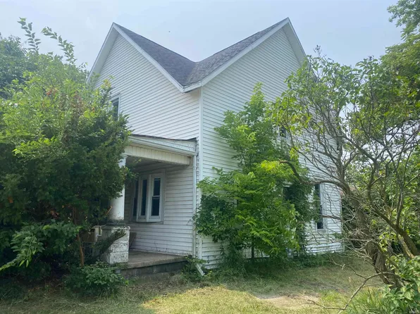 5491 S 700th Rd W, Mentone, IN 46539