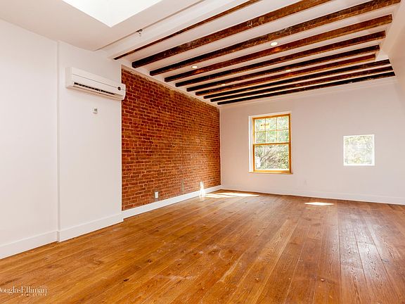 3rd image of 857 Park Pl