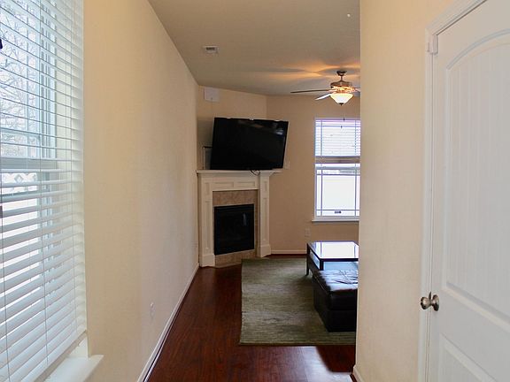 5th image of 5520 Sadie Ln