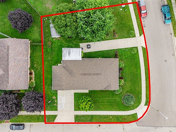 3rd image of 1314 Sanlor Ave