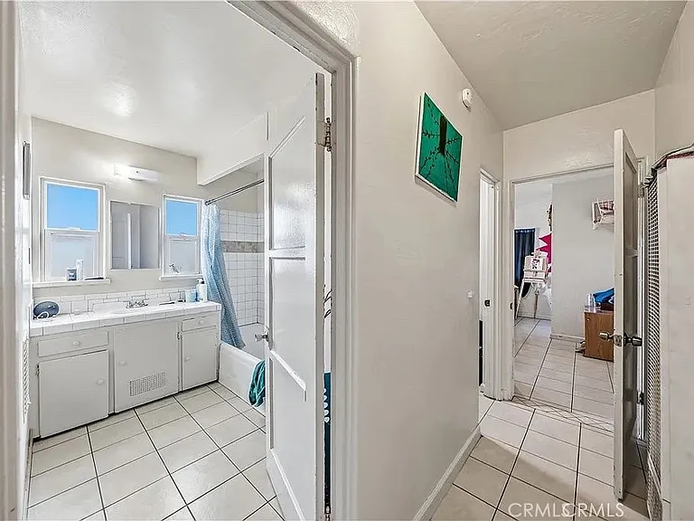 15548 8th St — Photo 6