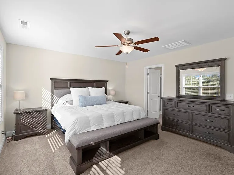 906 Needlerush Rd — Photo 5