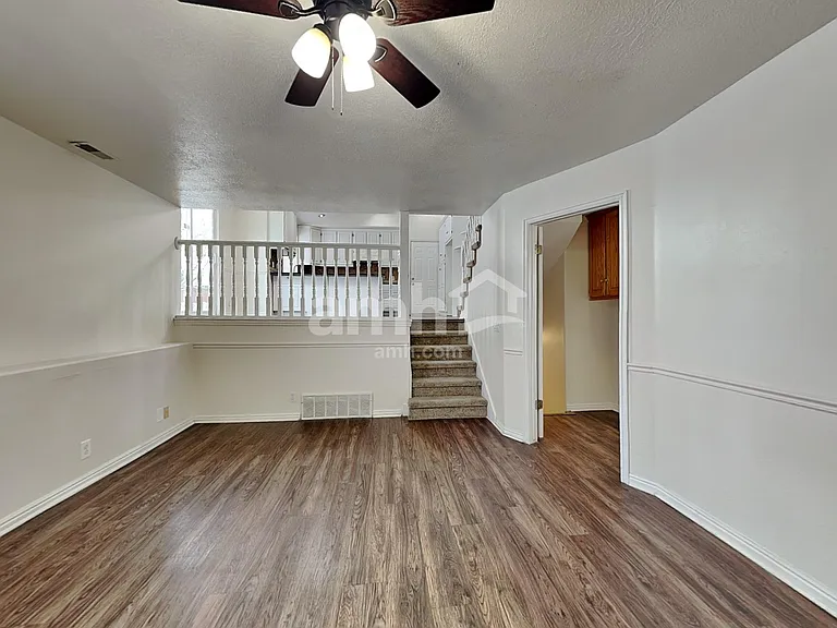 1484 N 400 W — Photo 5