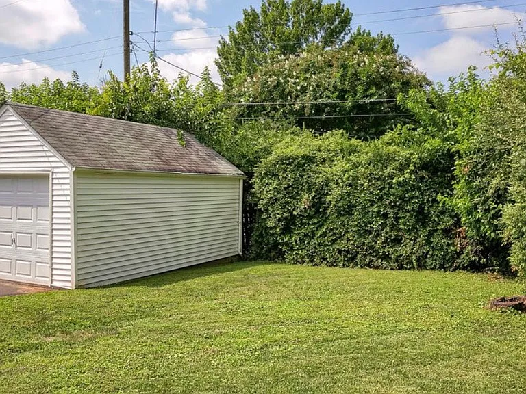 3006 Spencer Ave — Photo 27