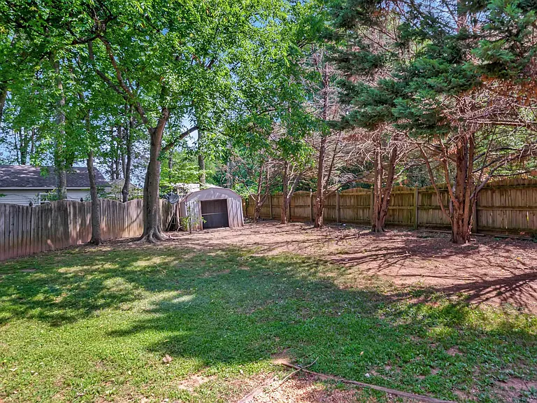 109 Dupont Cir — Photo 20