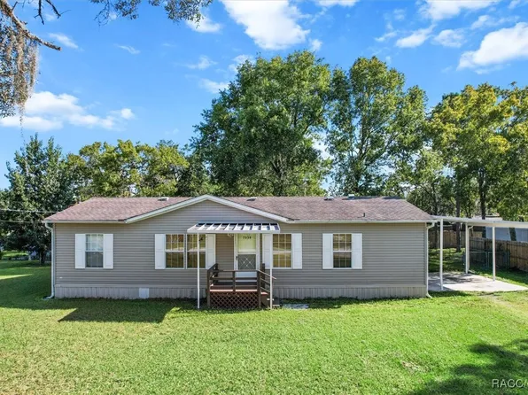 7038 W Jackson Ln, Homosassa, FL 34448
