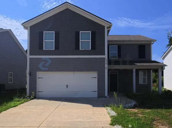 211 Embry Blvd, Pendergrass, GA 30567