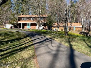 84 Climer Circle, West Sand Lake, NY 12196