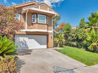 12060 Ocotillo Dr, Fontana, CA 92337