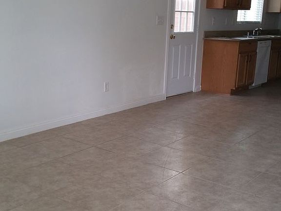 5th image of 5216 Starter Ave