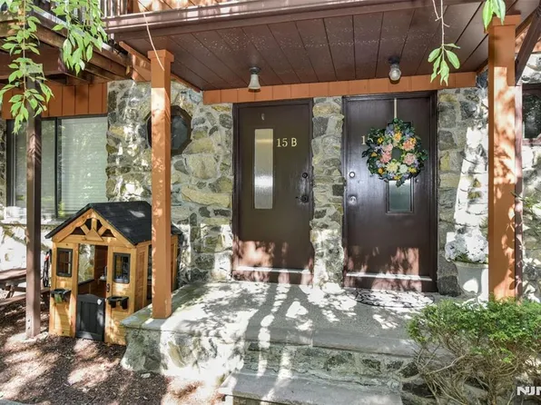 15B Brookside Hts Unit 15B, Wanaque, NJ 07465