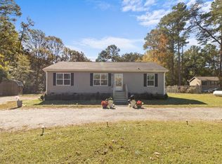 3412 Woodstock Rd, Gloucester, VA 23061