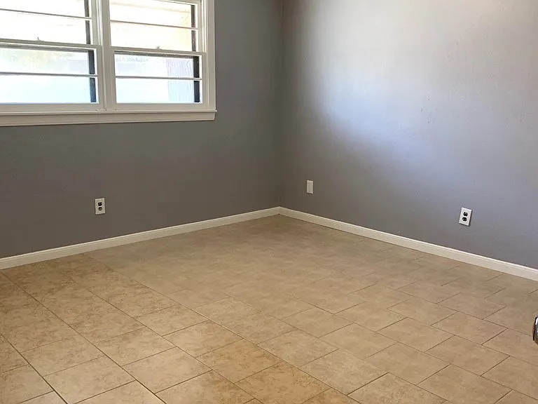 3615 Dawn Ave — Photo 7