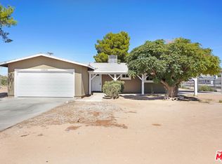 22890 Eyota Rd, Apple Valley, CA 92308