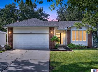 2131 W Millstone Rd, Lincoln, NE 68522