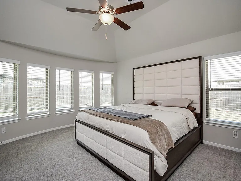 17007 Shine Bright Ct — Photo 31