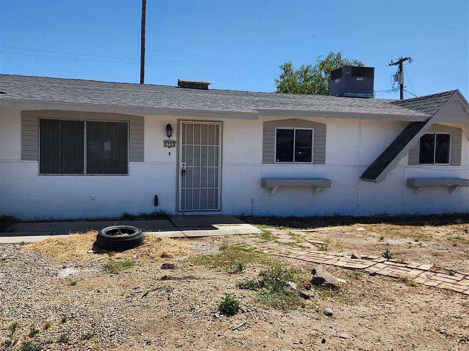 1st image of 2733 S Maple Ave