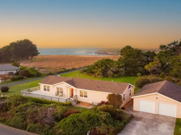 31300 Ocean View Drive, Fort Bragg, CA 95437