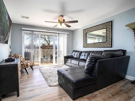 3rd image of 2414 Lake Park Rd APT 3302
