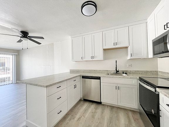 3rd image of 2423 T St APT 9