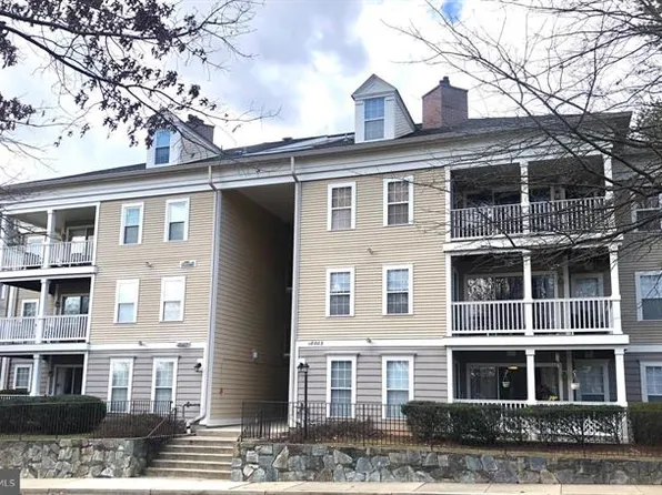 18003 Cloppers Mill Ter #15-I, Germantown, MD 20874