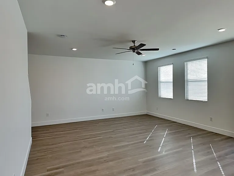 9668 E Harkes Dr — Photo 8