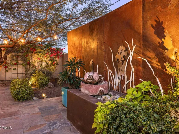 717 E ROYAL PALM Road, Phoenix, AZ 85020