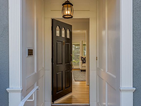 2nd image of 940 Alta Pine Dr