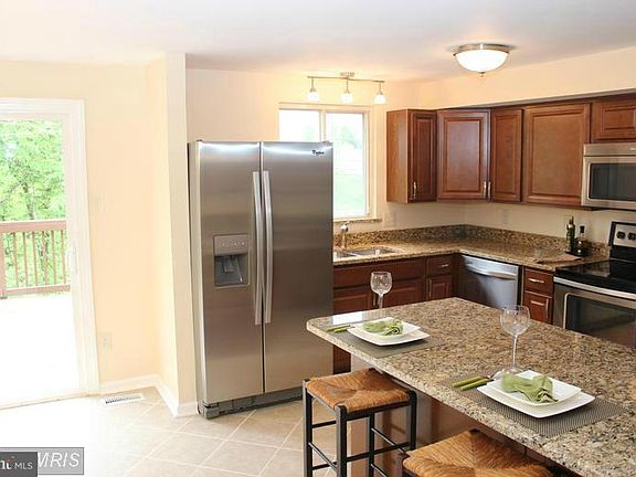 2nd image of 9161 Sheffield Hunt Ct