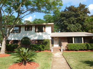 1143 Catalina Rd E, Jacksonville, FL 32216