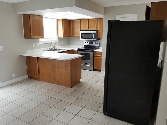 2nd image of 5504 S Tropicana Dr