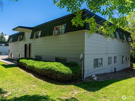 2nd image of 933 N Baker Avenue #1-16