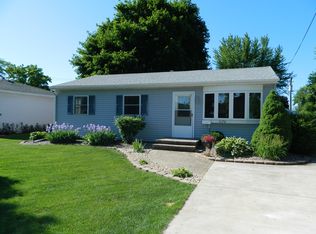 1120 E 6th St, Sandwich, IL 60548