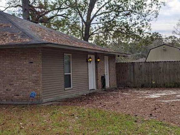 2nd image of 16918 Pernecia Ave