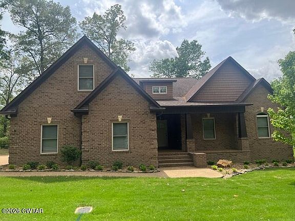3rd image of 335 Forest Lake Dr