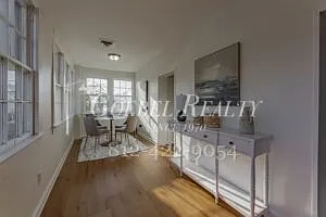 315 SE 1st St — Photo 3