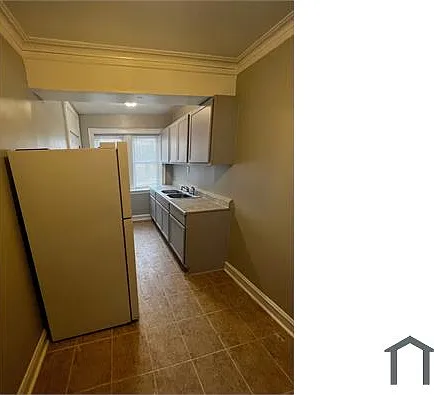 8003 S Campbell Ave #2 — Photo 15