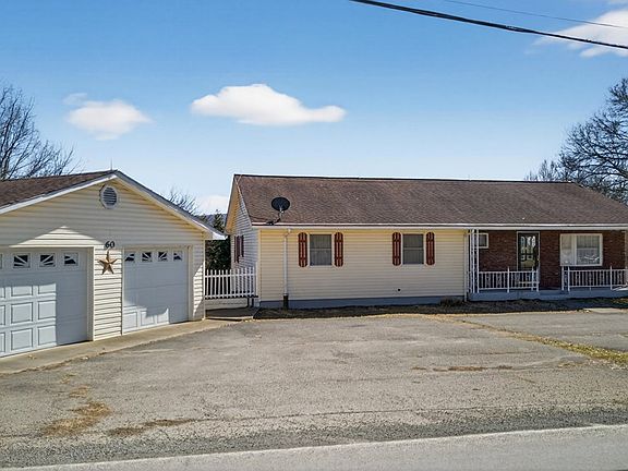 4th image of 60 Hillside Dr