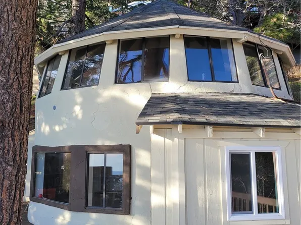 31612 City Creek Rd, Running Springs, CA 92382