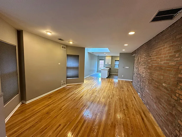Collins Ave 241-243 MLR — Photo 13