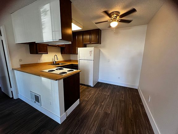 5th image of 6106-6176 Beadnell Way #37