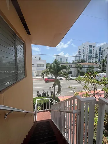 7720 Harding Ave #8 Photo 1