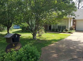 5 Ridgeway Pl, Clinton, MS 39056