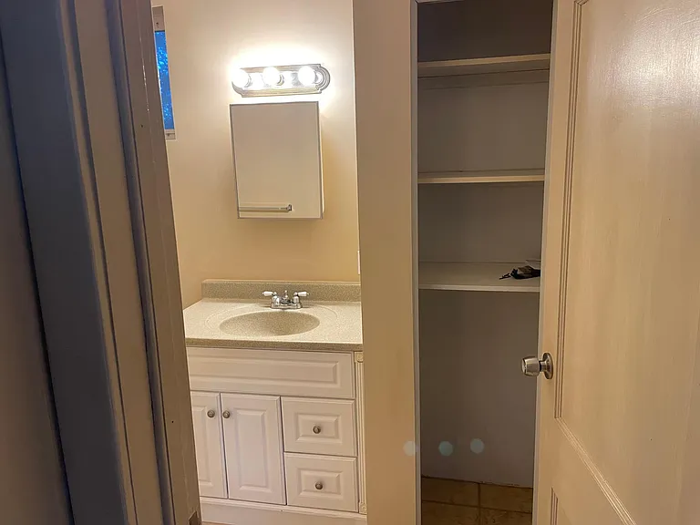 389 Valinda Pl #1 — Photo 6