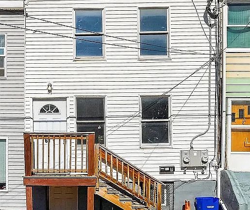 2nd image of 61 14th St #16B